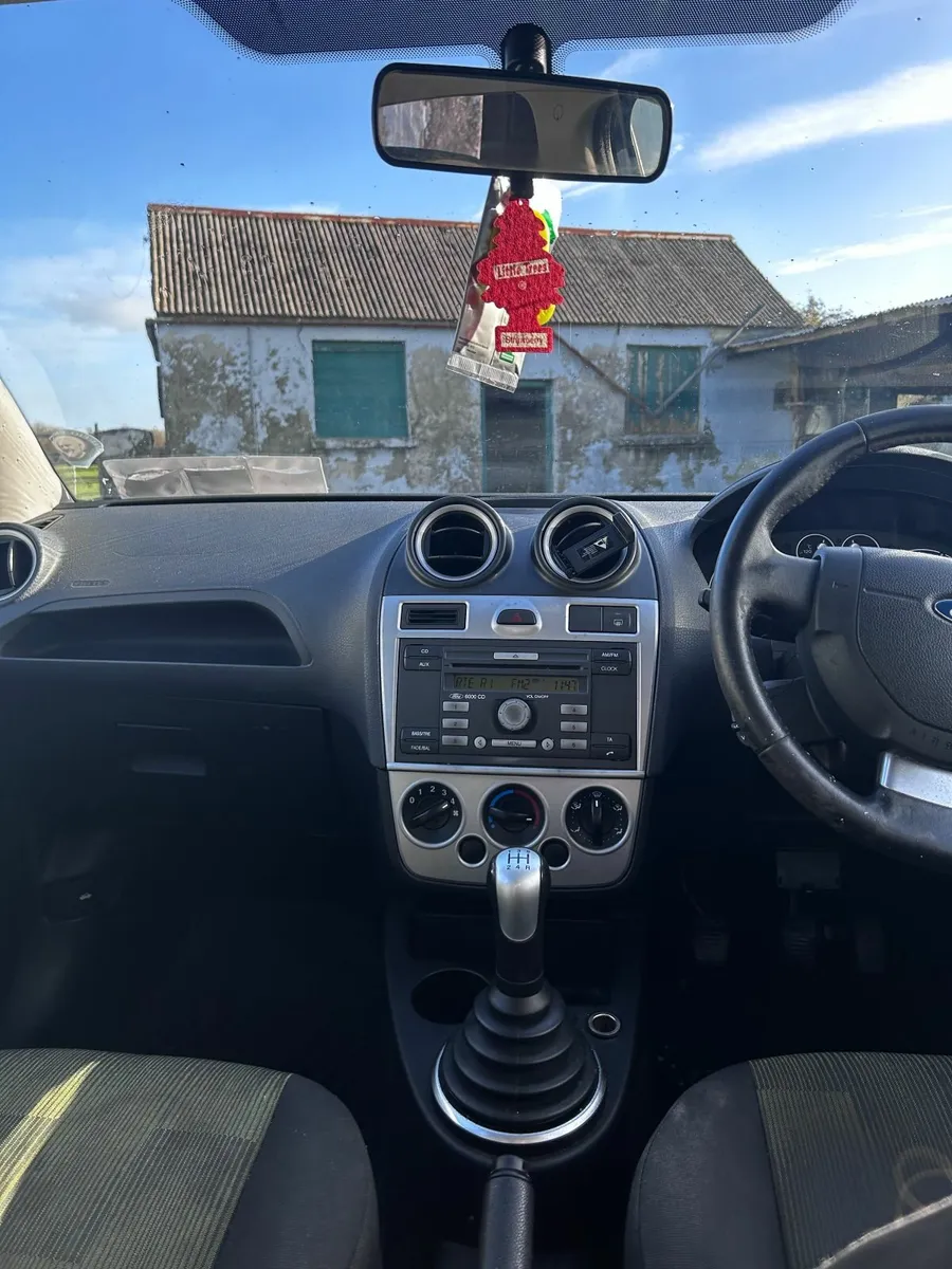 Ford Fiesta 2008 - Image 4