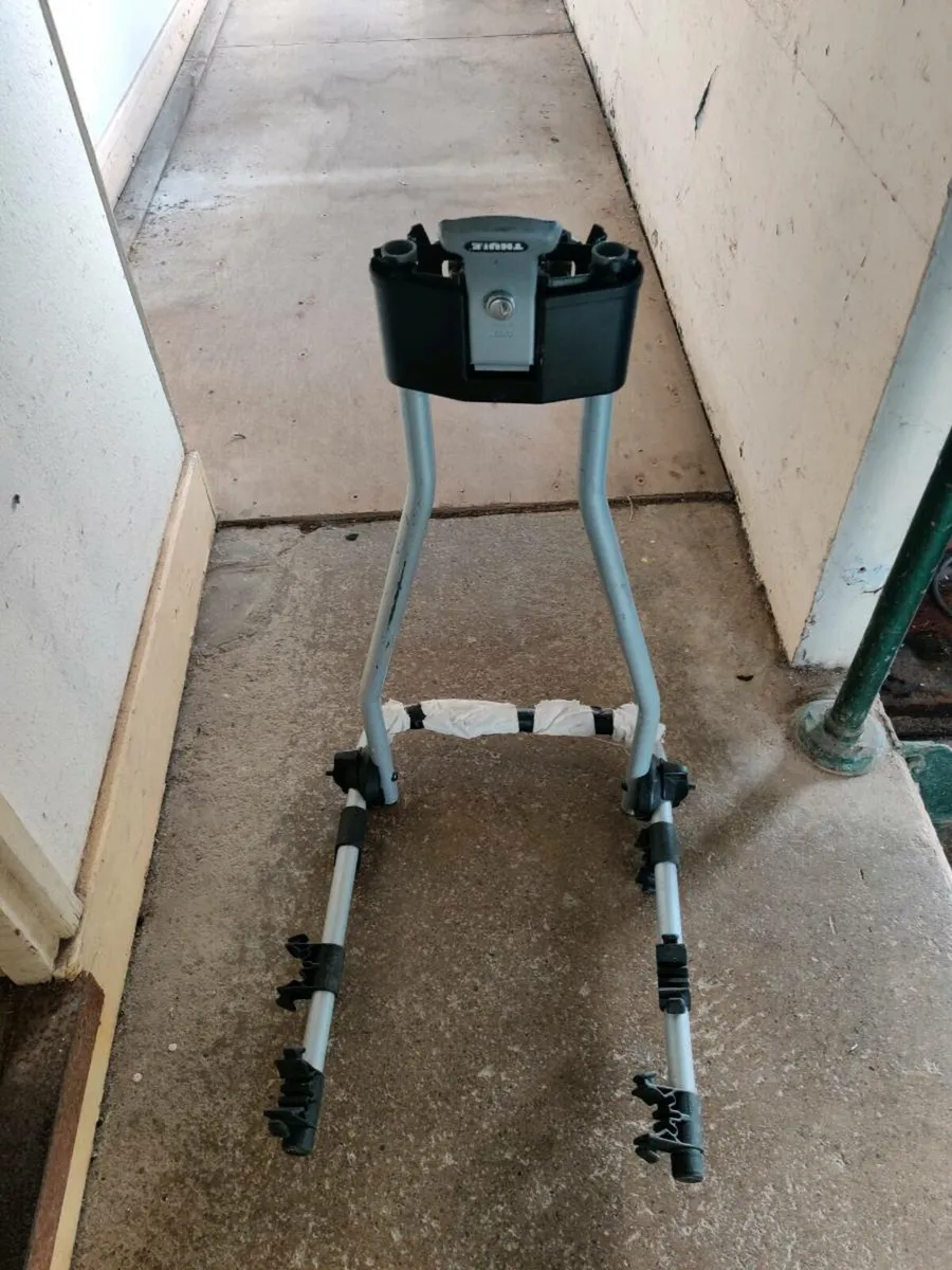 Thule bike rack - Image 1