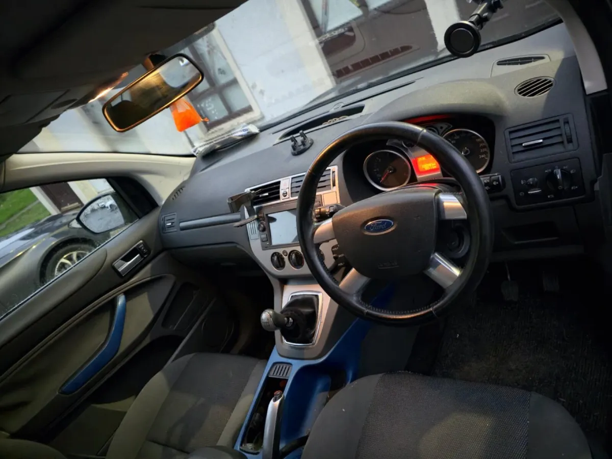 Ford Kuga 2009 - Image 3