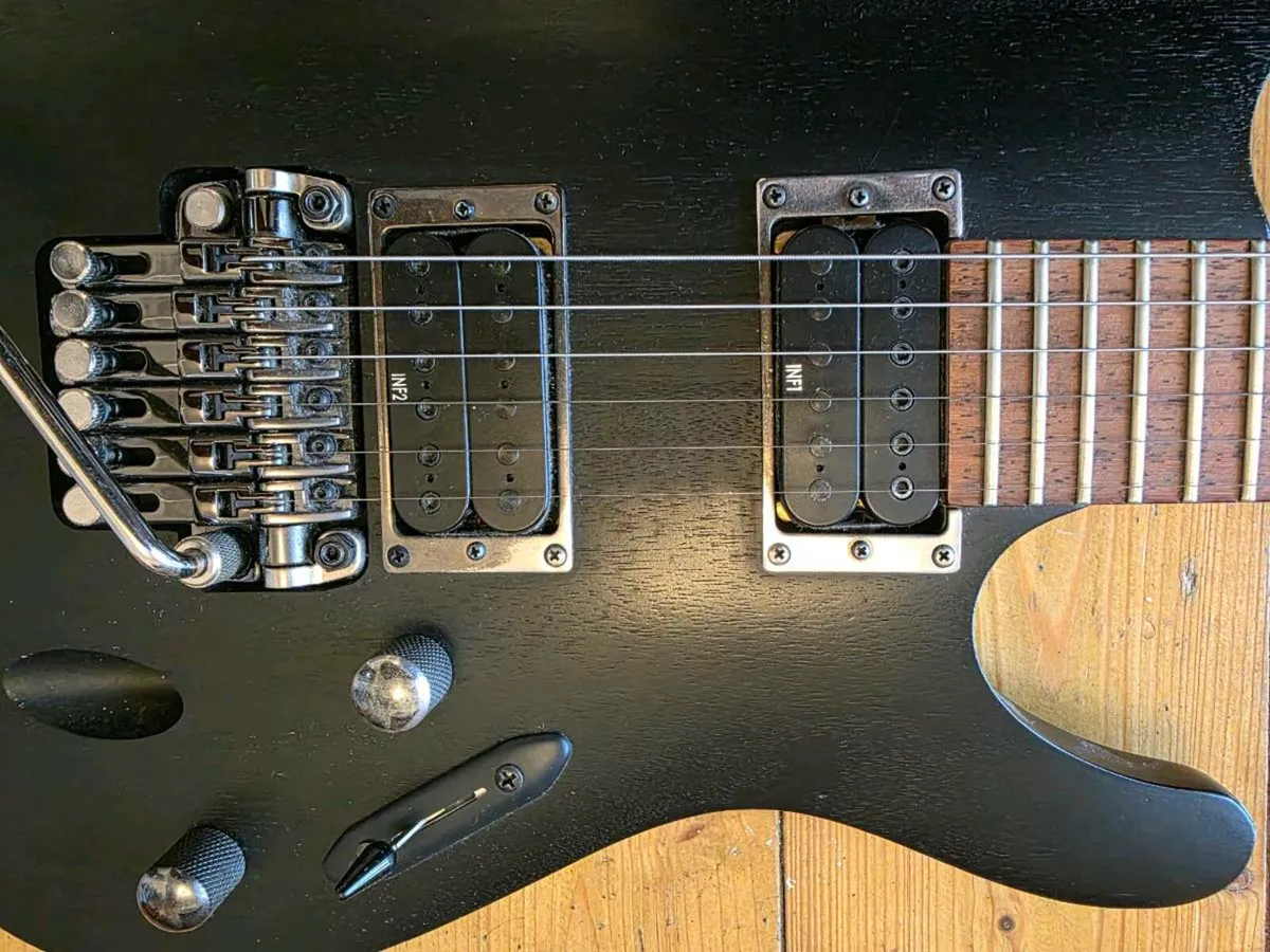Ibanez S420 Guitar - Image 2