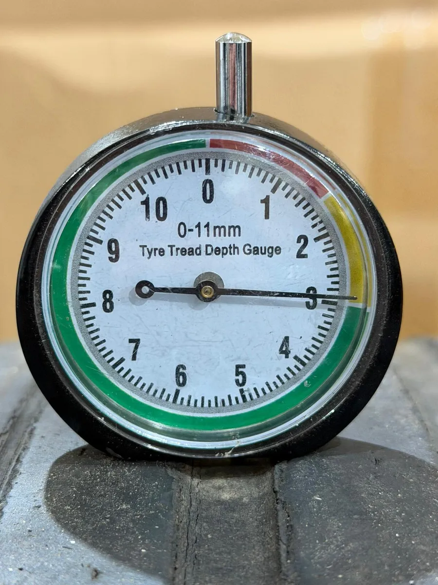 20" GENUINE OEM Q7 ALLOY WHEELS & TYRES - Image 3