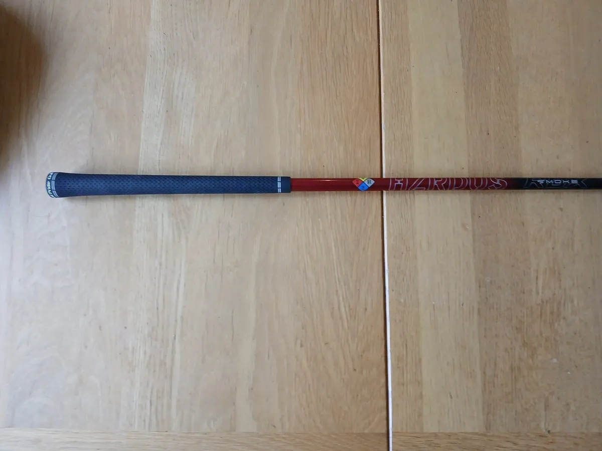 Hzrdus Smoke Red  RDX Driver Shaft Stiff - Image 3