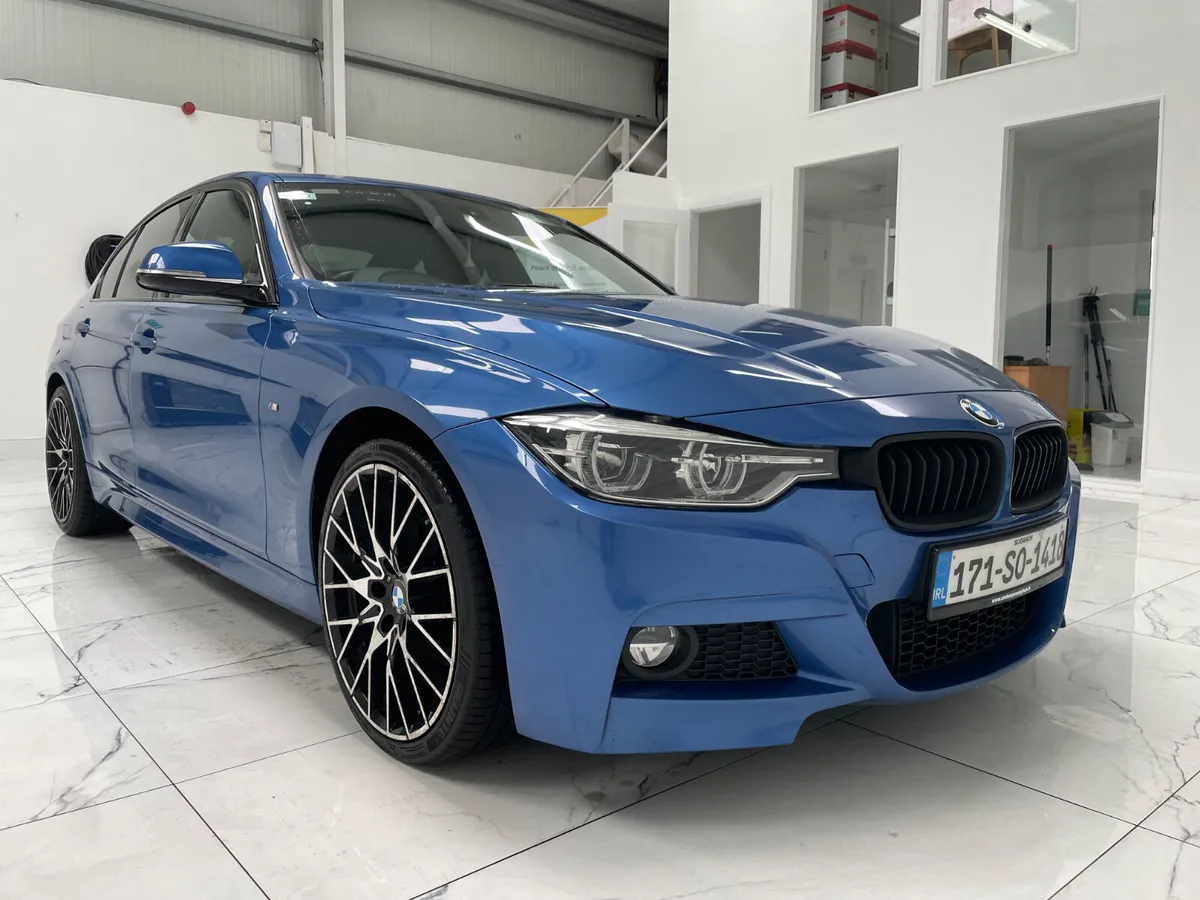 BMW 3-Series 2017 - Image 2