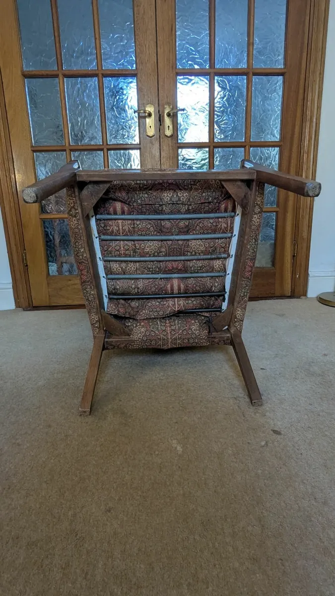 Parker knoll armchair w William Morris fabric - Image 4