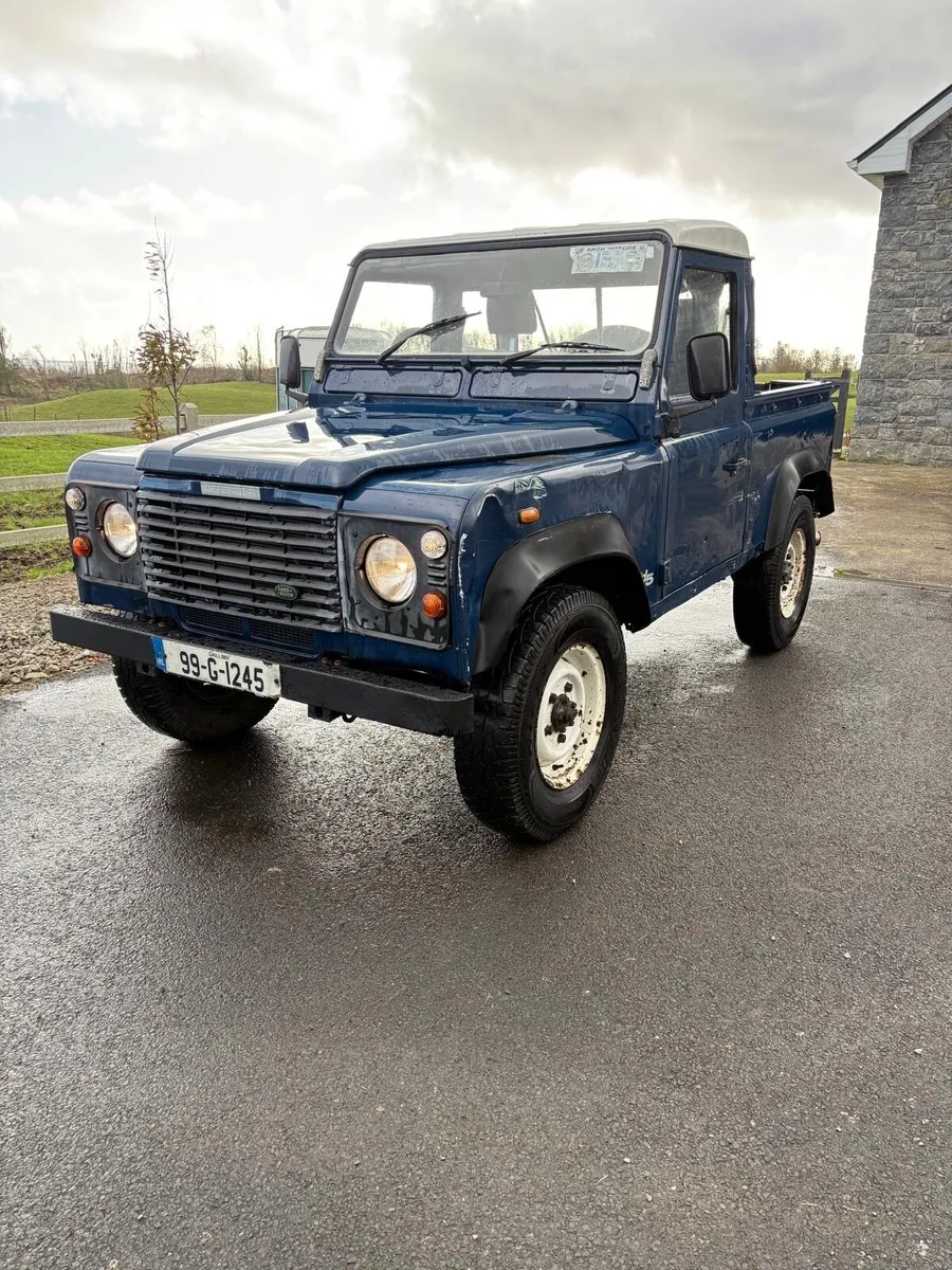 Land Rover defender - Image 3