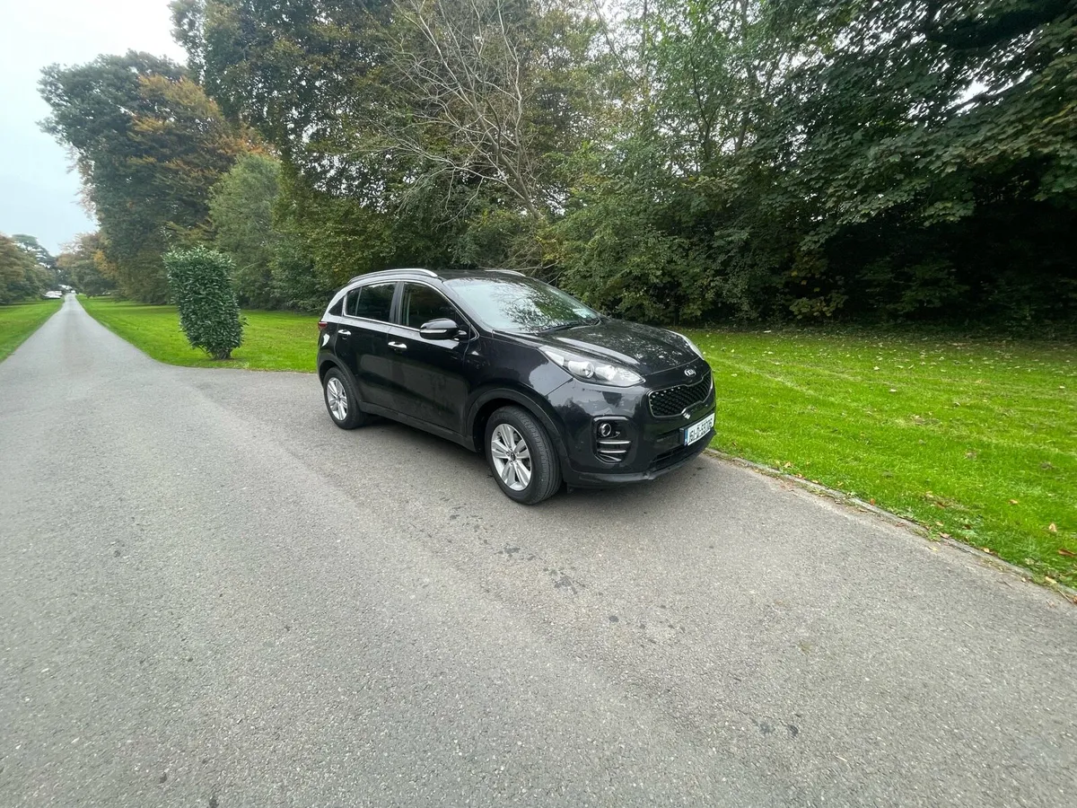 2016 kia sportage - Image 1