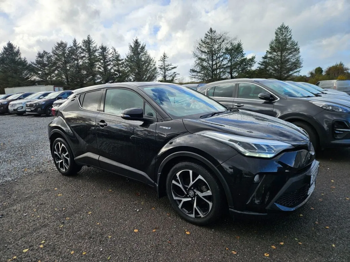 Toyota C-HR 1.8 Hybrid Sport 4DR Auto - Image 1