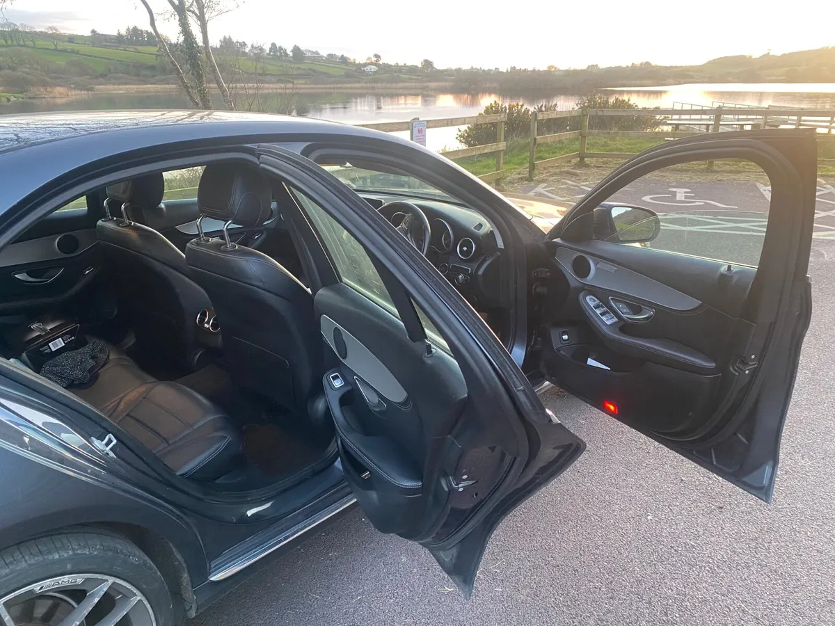 Mercedes-Benz C-Class 2015 sports - Image 4