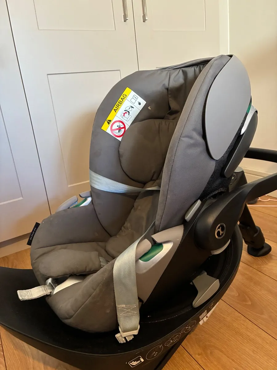 Baby stroller bundle - Image 3