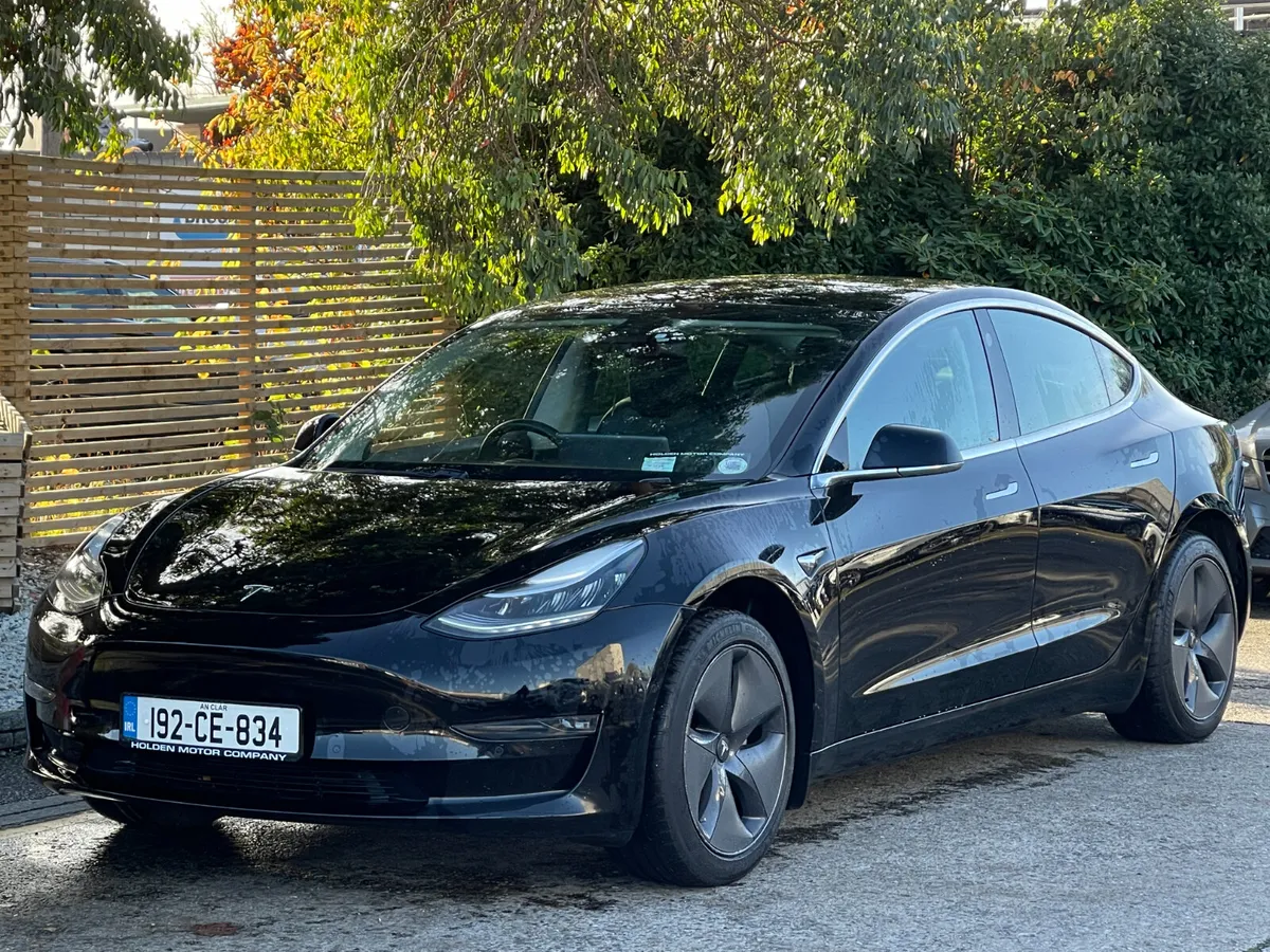 2019 Tesla Model 3..PAN ROOF..2 KEYS - Image 1