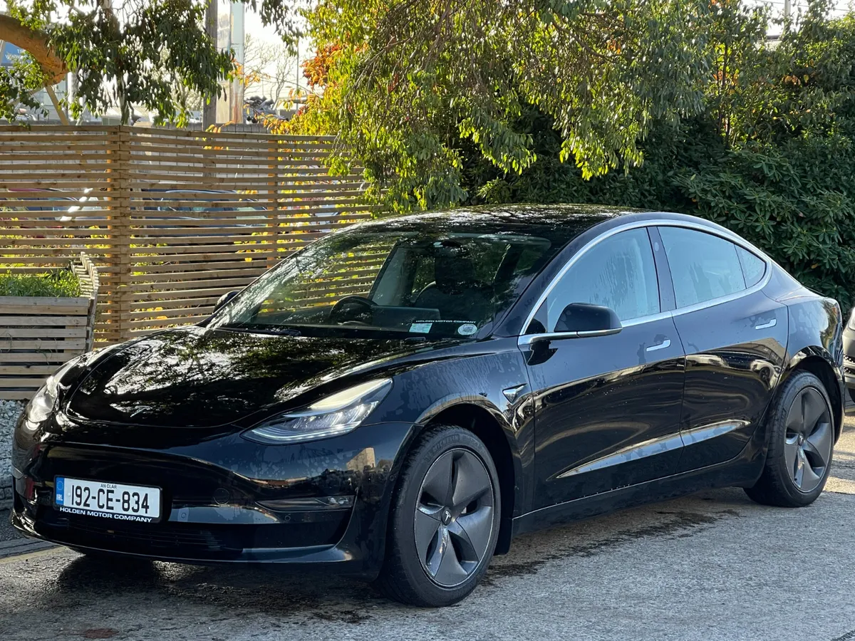 2019 Tesla Model 3..PAN ROOF..2 KEYS - Image 2