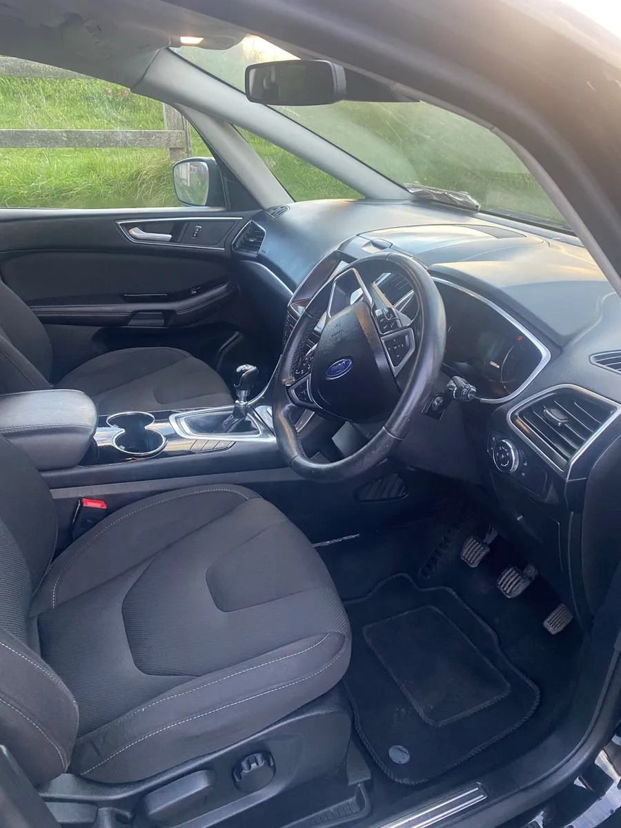 Ford S-Max 2016 - Image 2