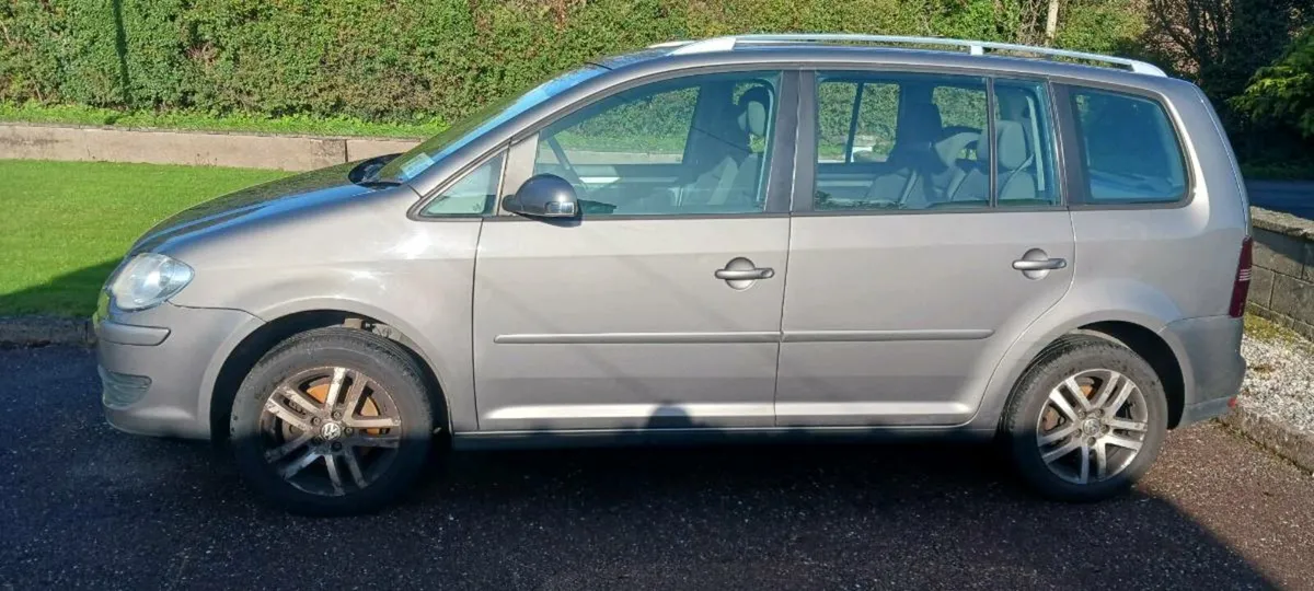 Volkswagon Touran - Image 1
