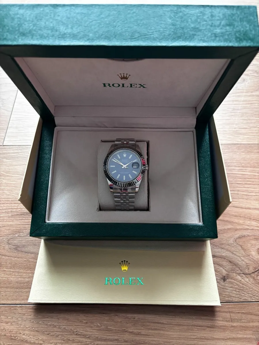 Women's Watches  36mm and 32mm - Image 2