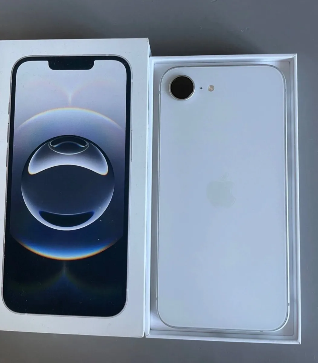 iPhone 16e - 128gb -As New - 1 week old - Image 3