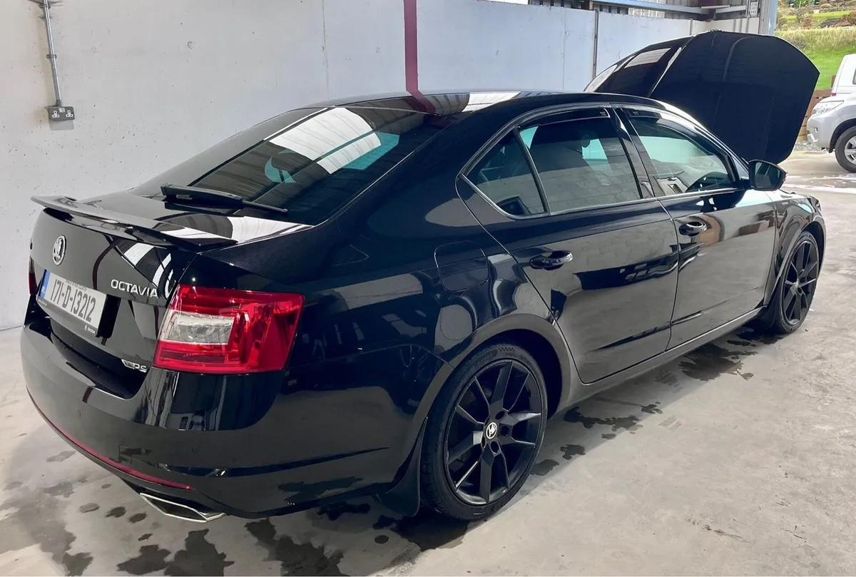 Skoda Octavia VRS 2.0 2017 184BHP - Image 2