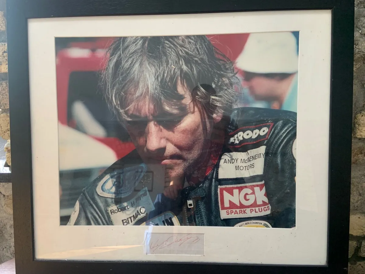 Framed signed picture/photo - Image 2