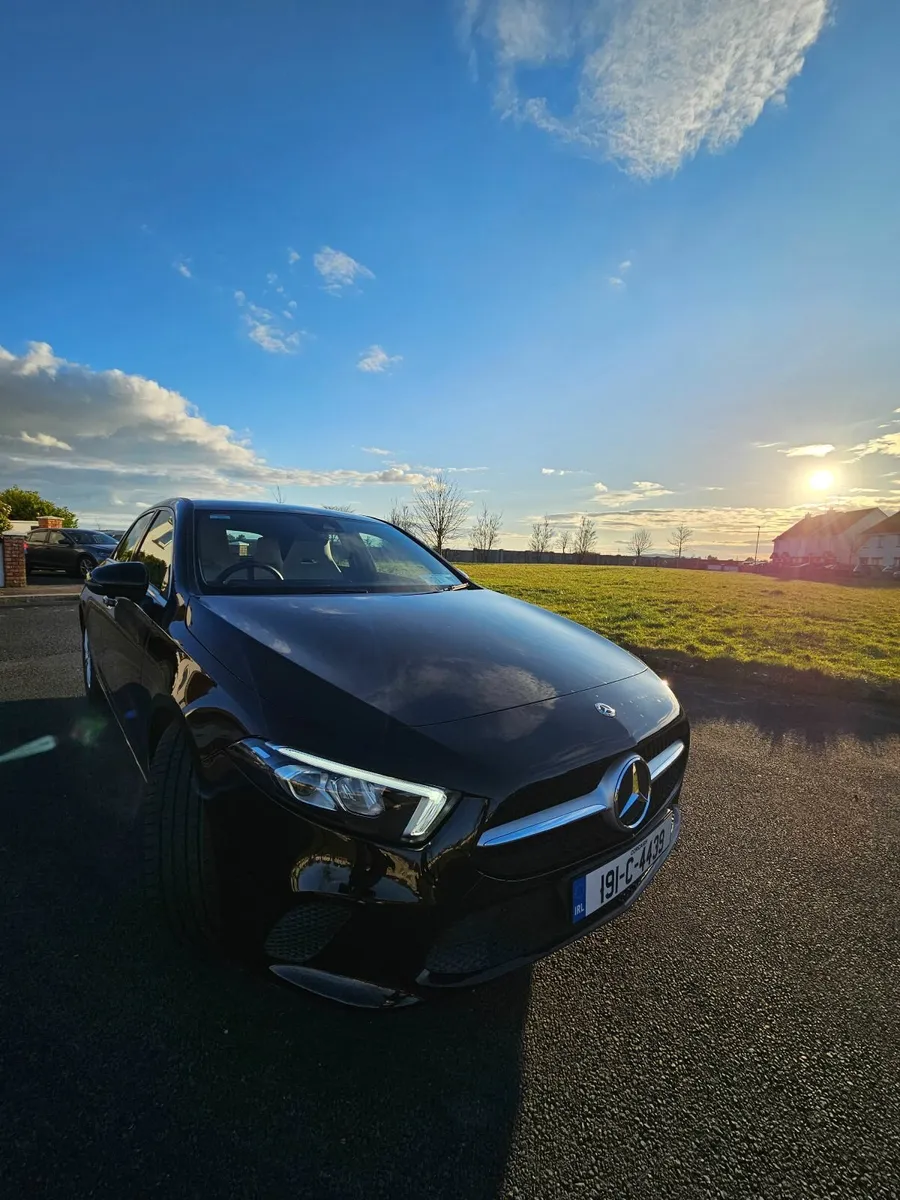 2019 Mercedes-Benz A-Class – Black, Petrol, Manual - Image 3