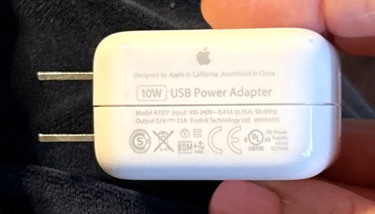 10W USB Apple Power Adapter - Image 3