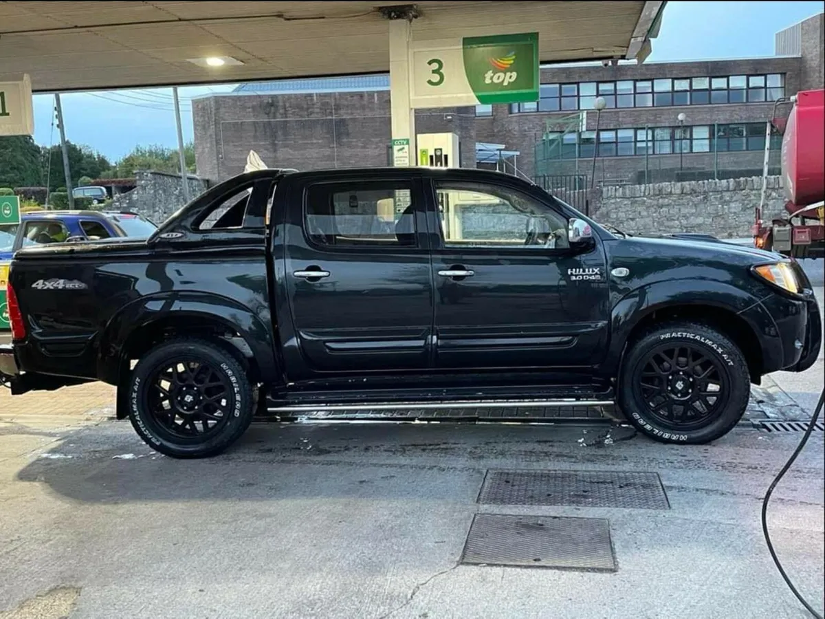 20" Diesel Vegas Alloys - Image 1