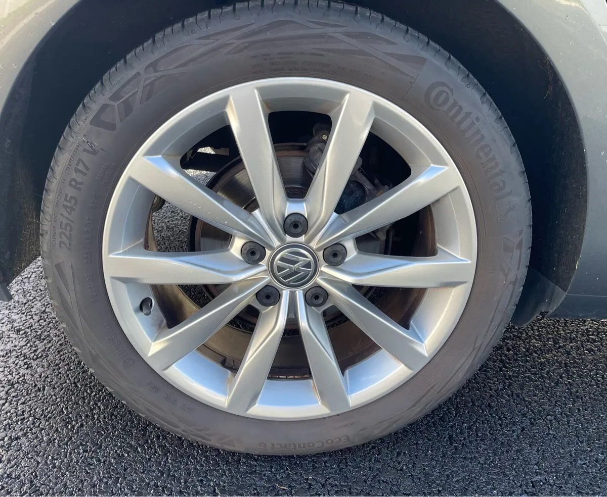 2018 VW GOLF 1.0 Tsi (110bhp) Highline - Image 4