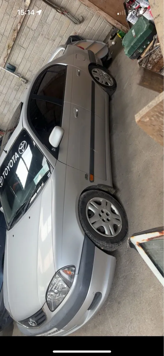 TOYOTA AVENSIS 2.0d4d