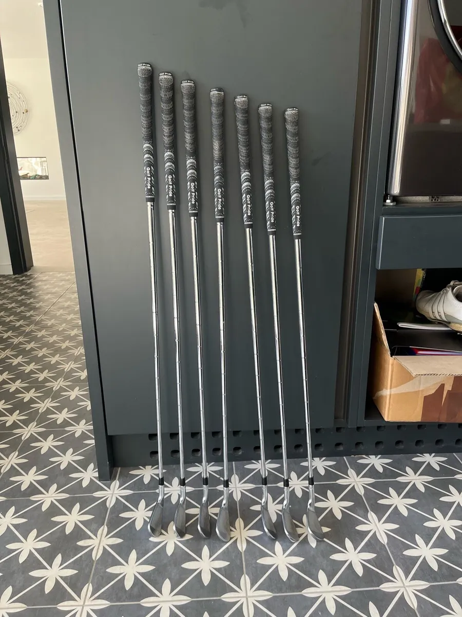 Callaway Apex cb irons - Image 1