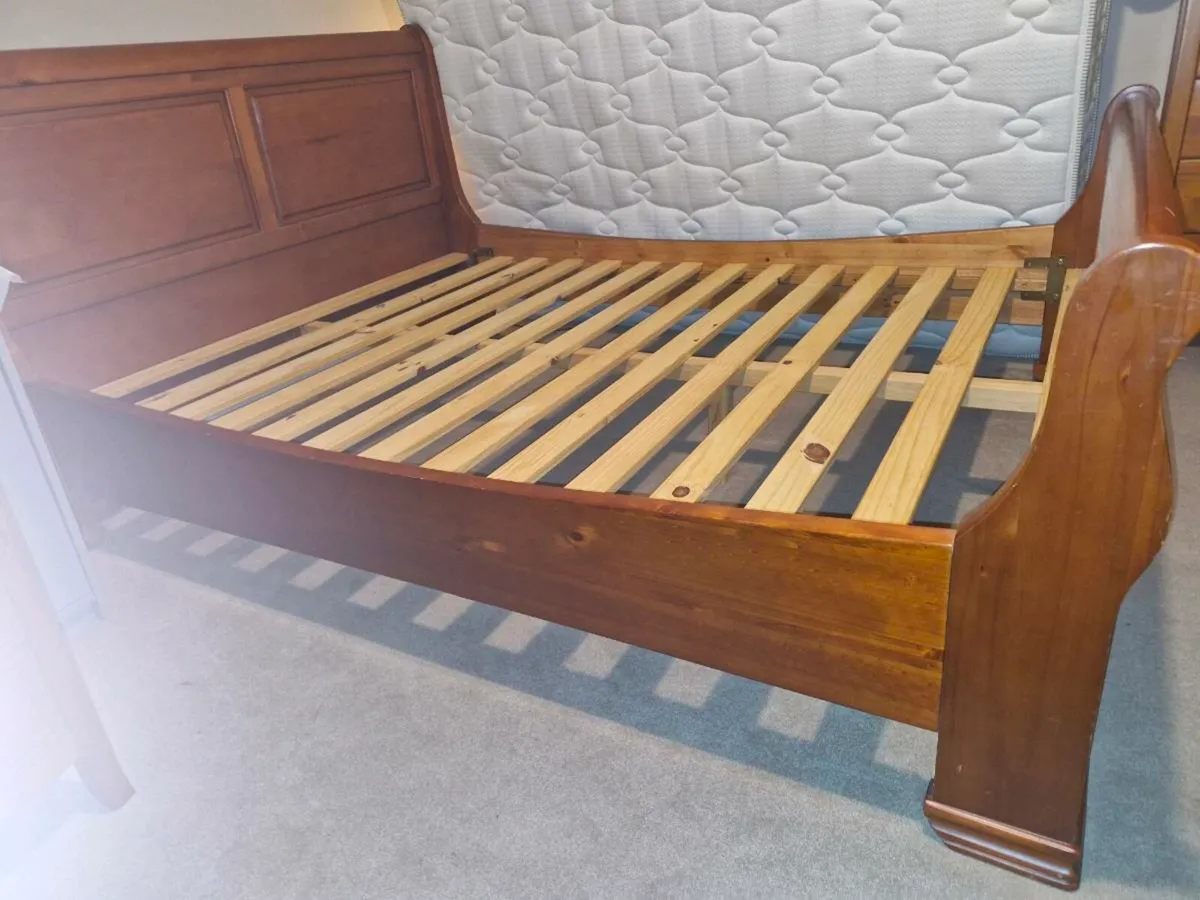 Bedroom Suite - Image 2