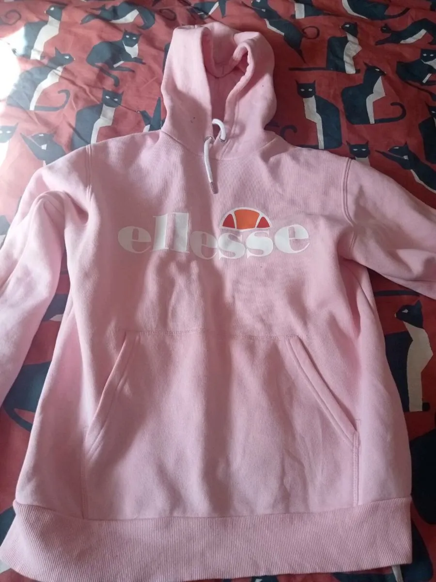 Ladies ellesse pink hoody size 10 - Image 1