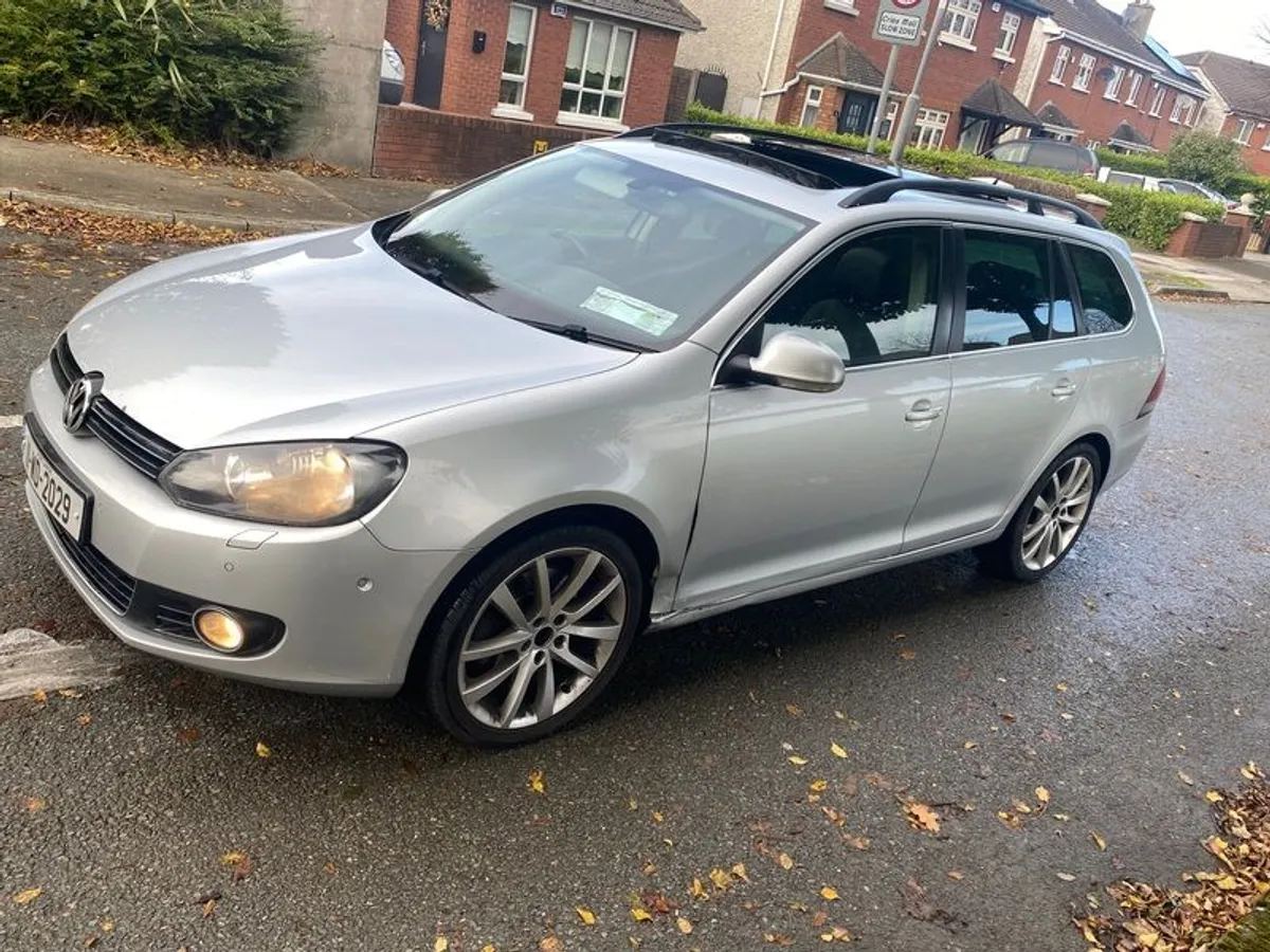 2011 Volkswagen Golf sport line estate - Image 2