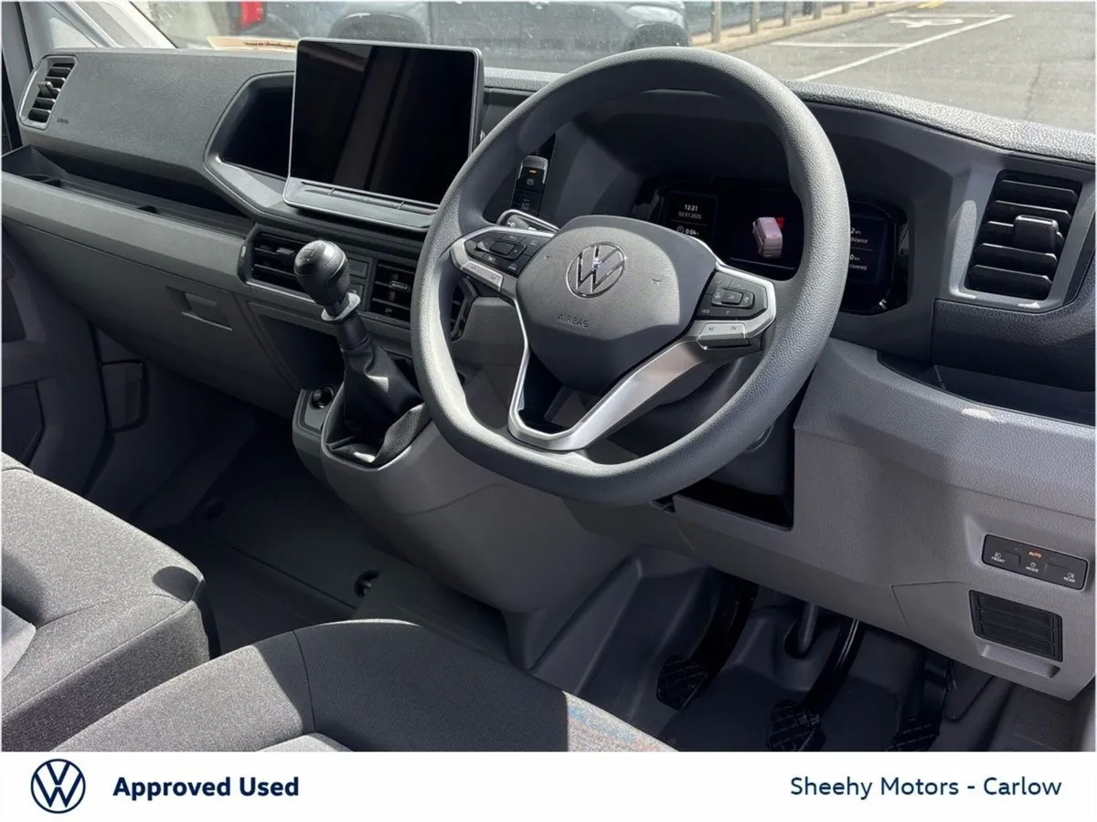 Volkswagen Crafter 2.0tdi 140hp MWB Trendline - Image 2