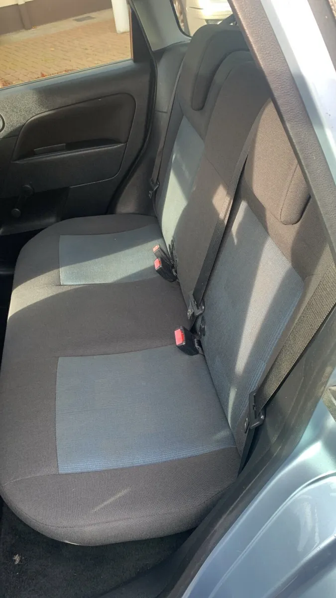 Ford Fiesta 2006 - Image 4
