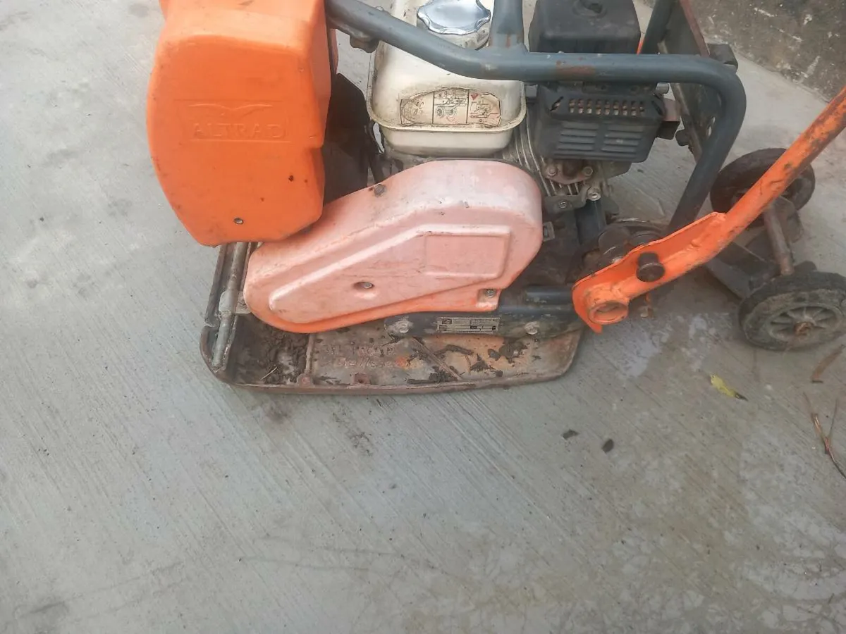 Honda Bella altrad wacker - Image 3