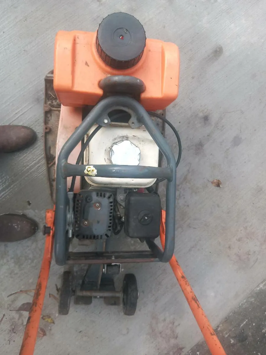 Honda Bella altrad wacker - Image 4