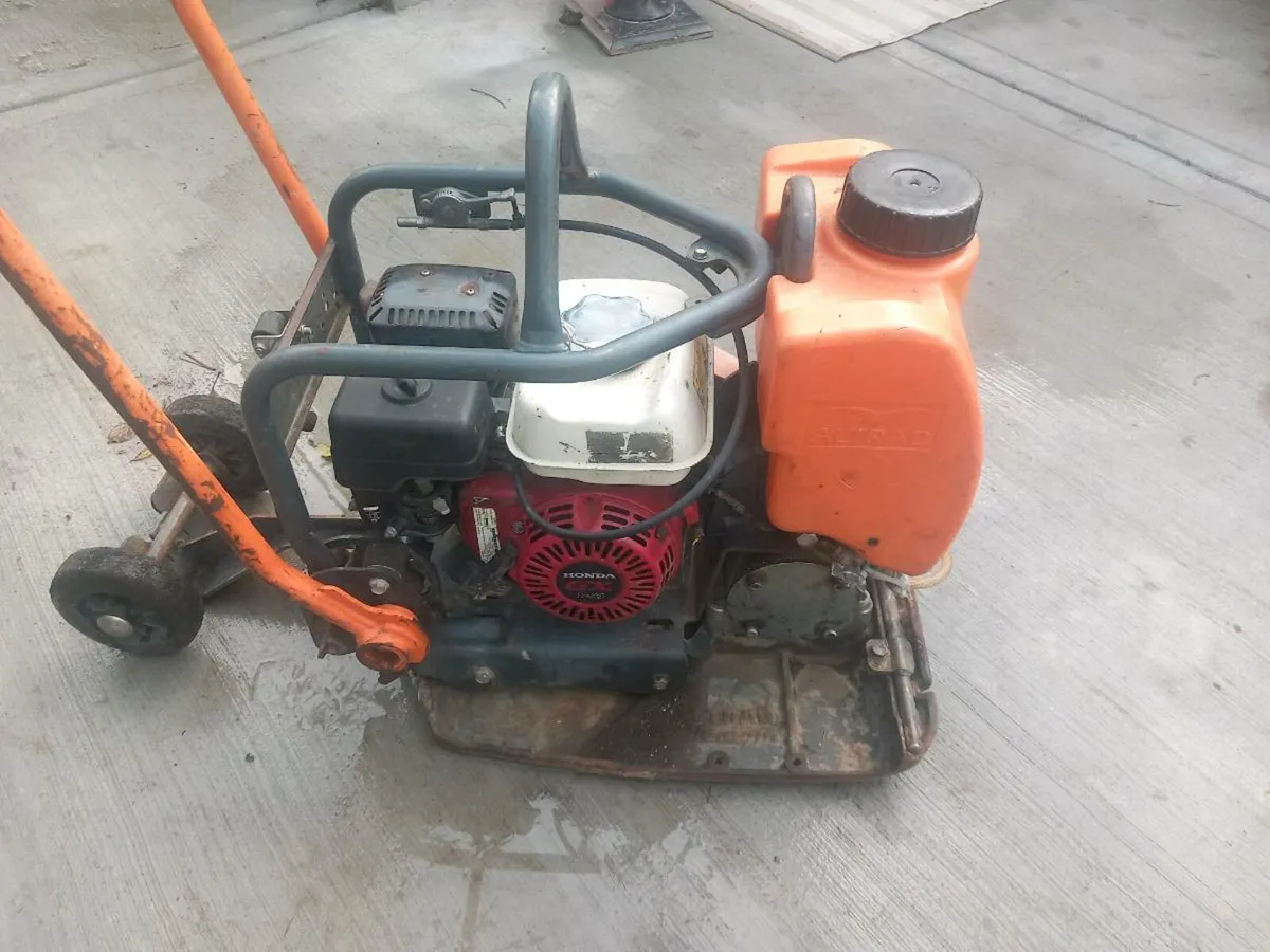 Honda Bella altrad wacker - Image 1