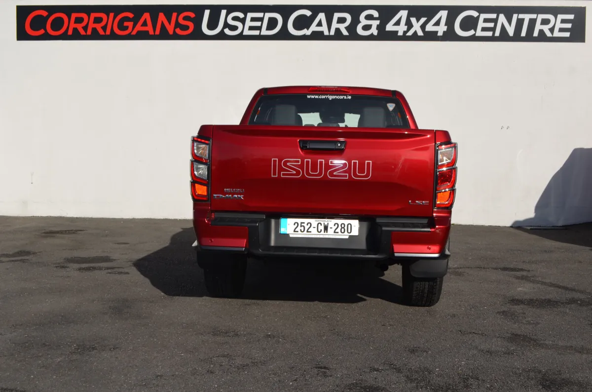 DEMO SALE NOW ON-ONLY 5000KMS-PRICE EXCLUDES VAT - Image 4