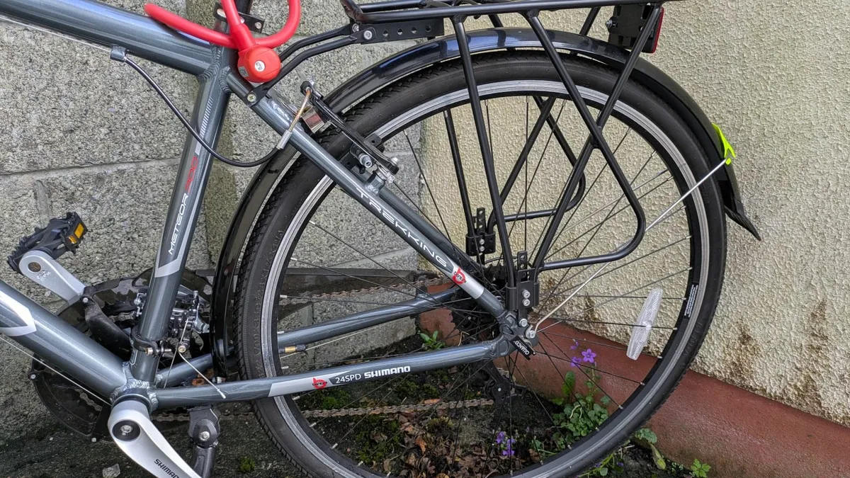 Barely used cycle - Image 2