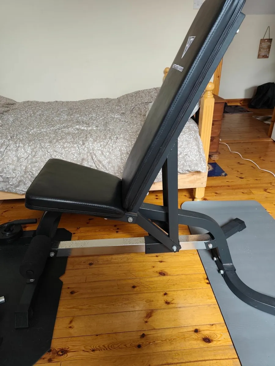 Adjustable bench - Image 1