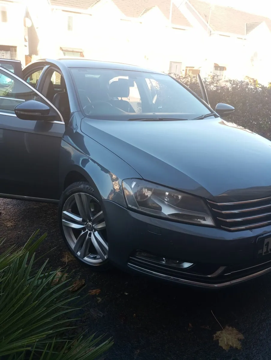 Volkswagen Passat 2013 - Image 4