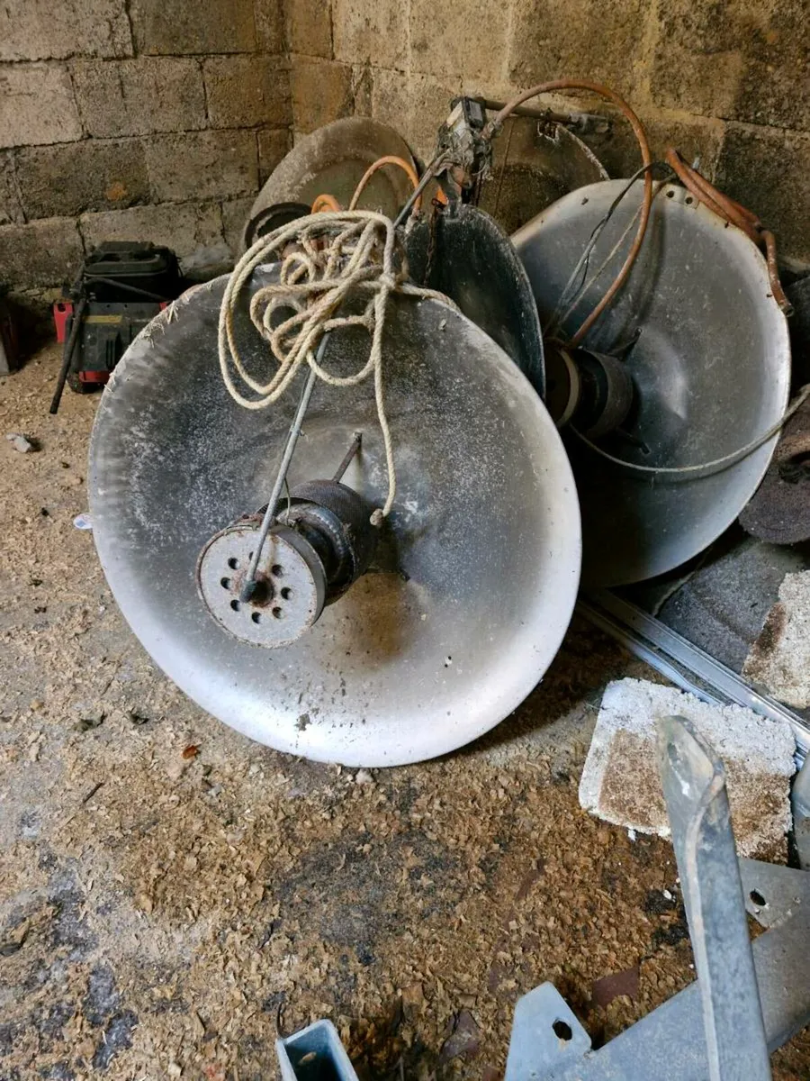 Poultry Equipment - Image 3