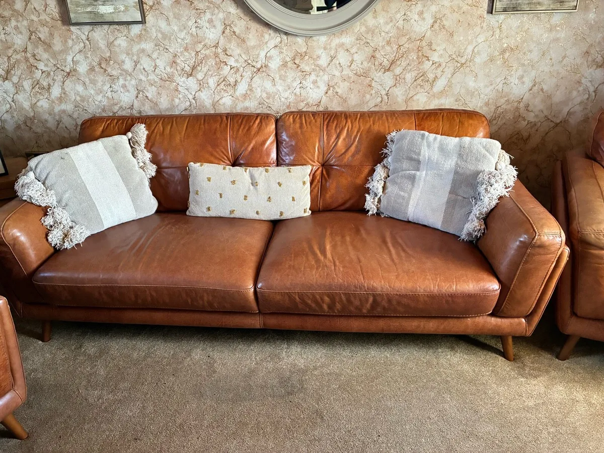 3 piece suite - Image 3