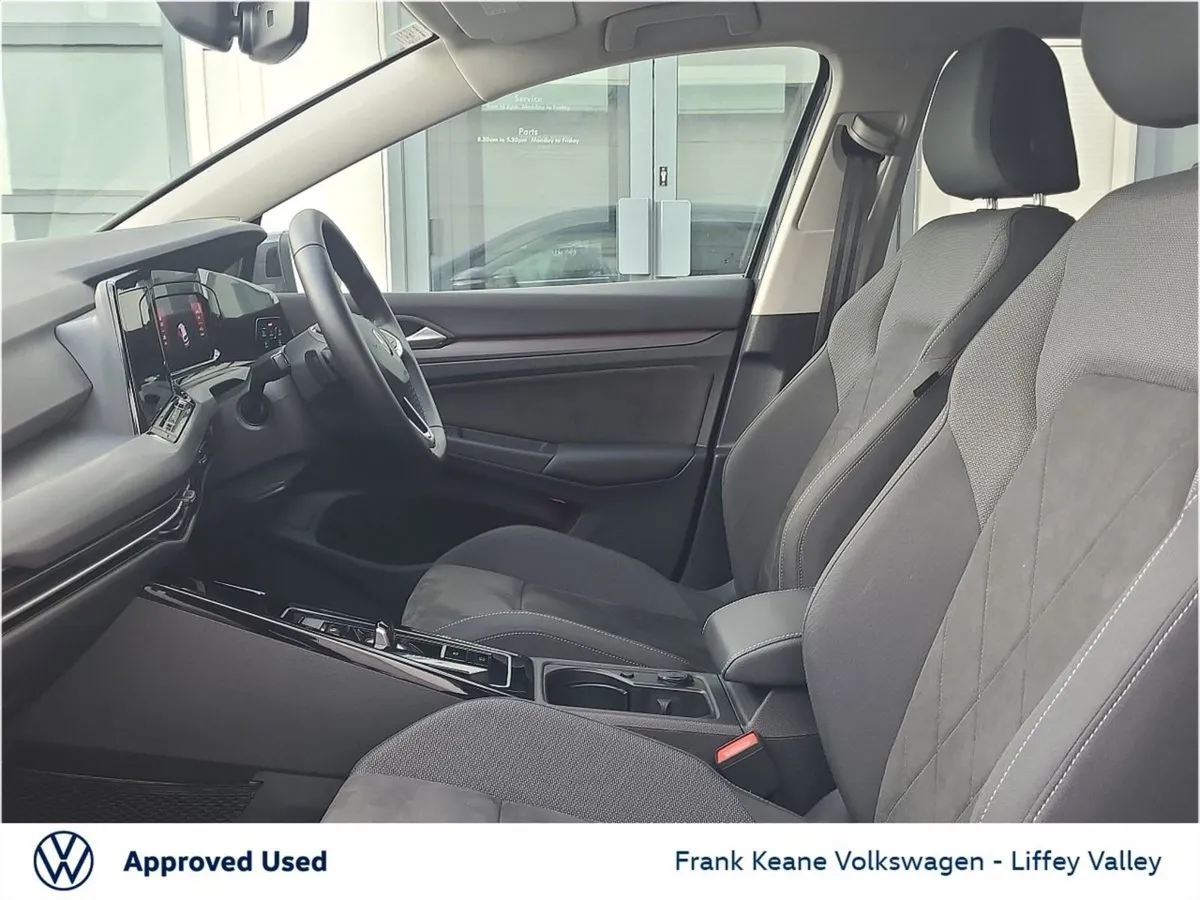 Volkswagen Golf Automatic  now IN Stock - Image 4