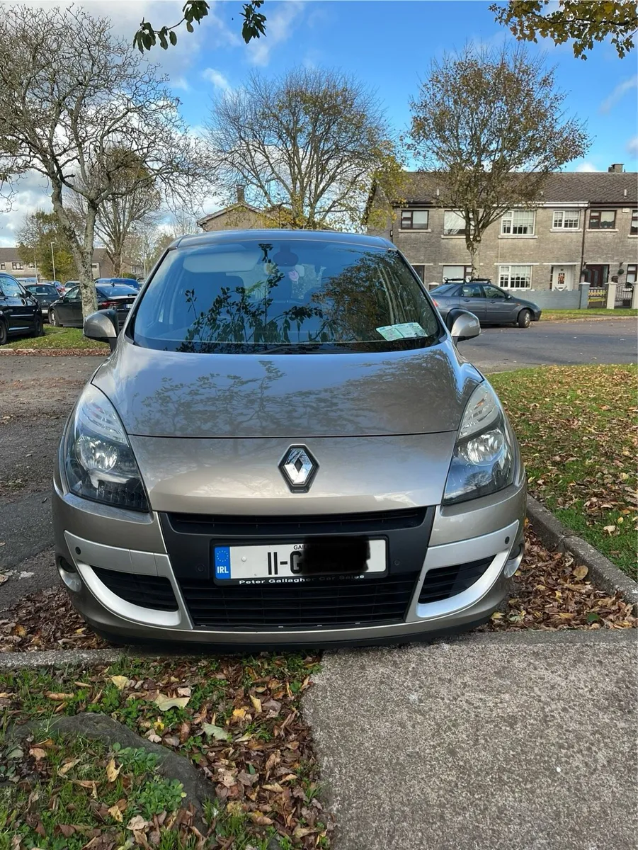 Renault Scenic 2011 - Image 1