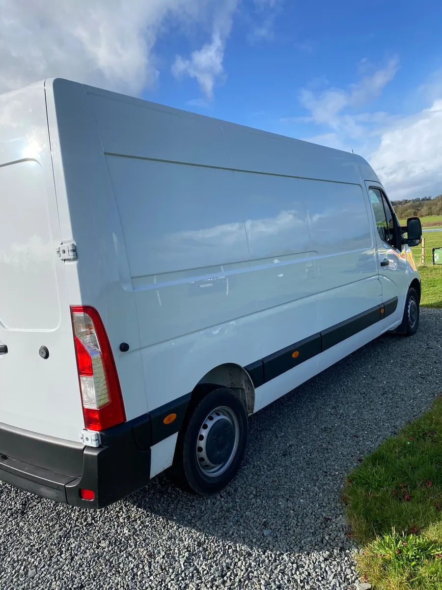 2021 Opel Movano Ideal for Camper Conversion - Image 4