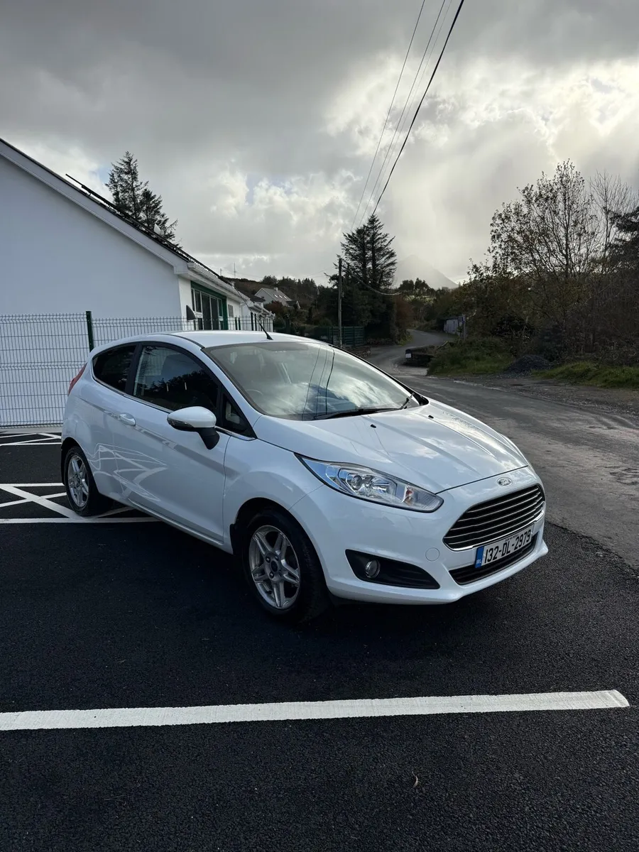 Ford fiesta - Image 2