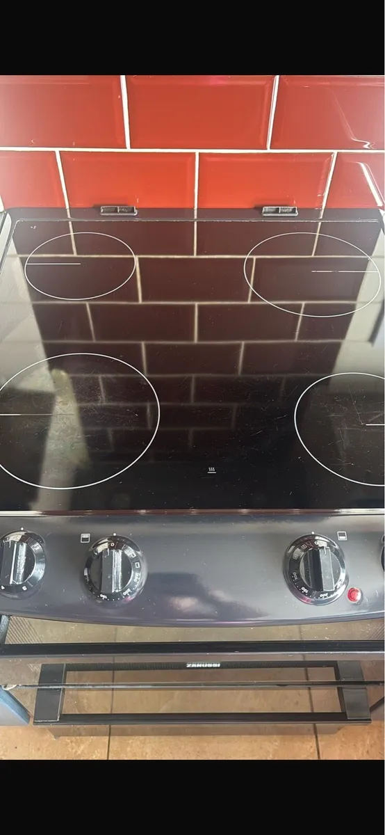 Zanussi electric cooker - Image 3
