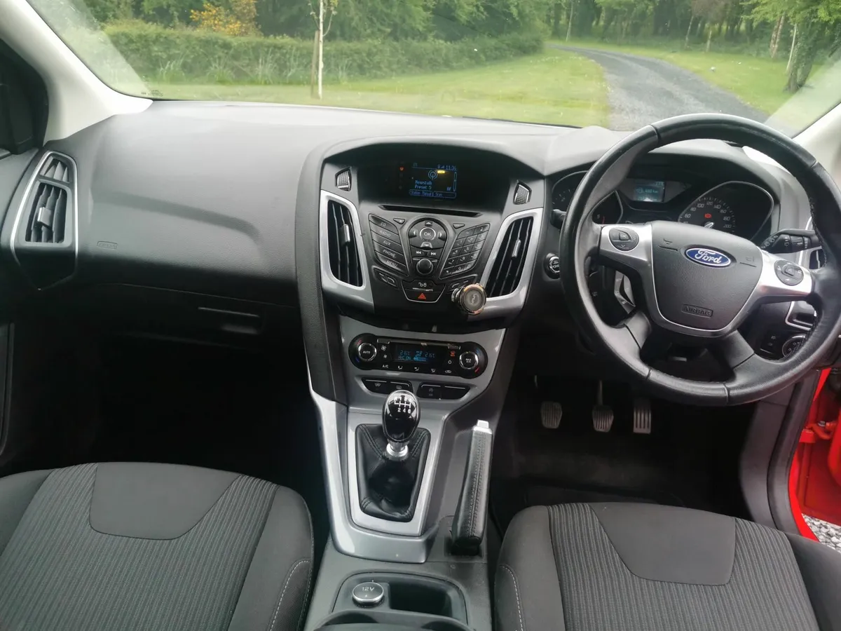 Ford Focus 2013 - Image 4