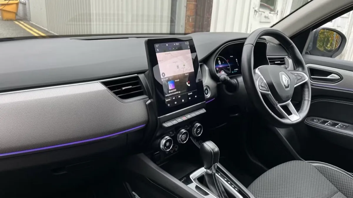 2022 Renault Arkana S-Edition Hybrid - Image 4