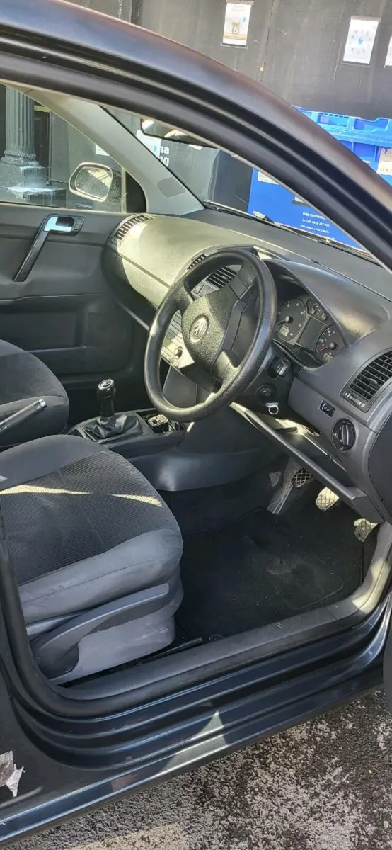 VW Polo 1.4 Hatchback - Image 4