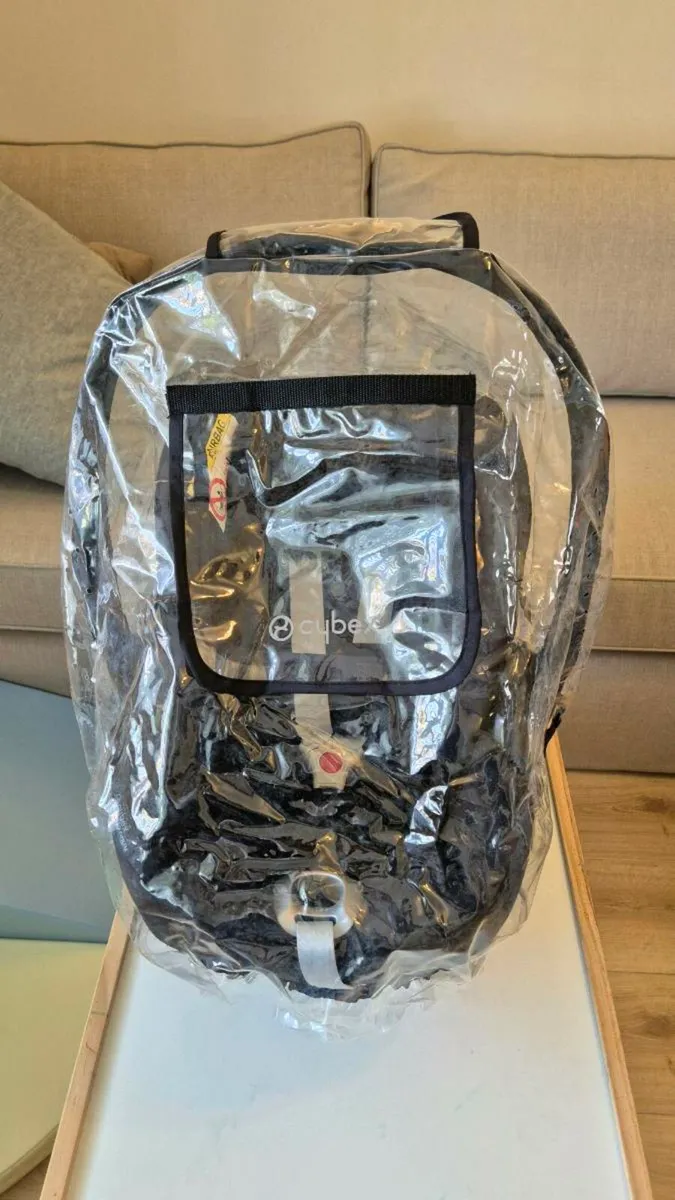 Cloud T i-Size Car Seat - Image 3